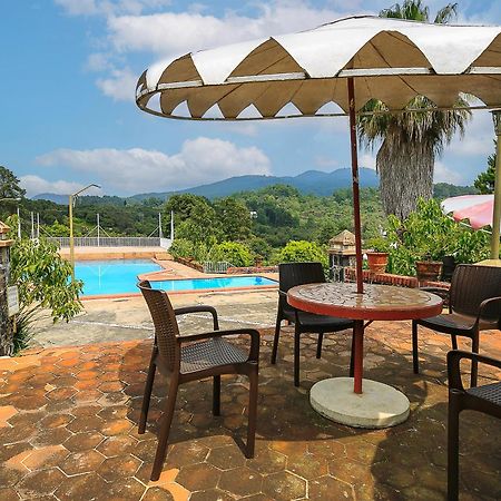 Hotel Pie De La Sierra Uruapan  Eksteriør billede